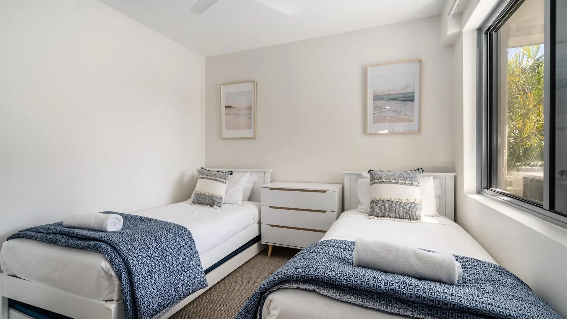 Rolling Surf Resort Caloundra 4*,