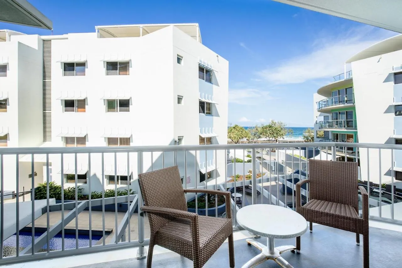 ****  Rolling Surf Resort Caloundra Australie