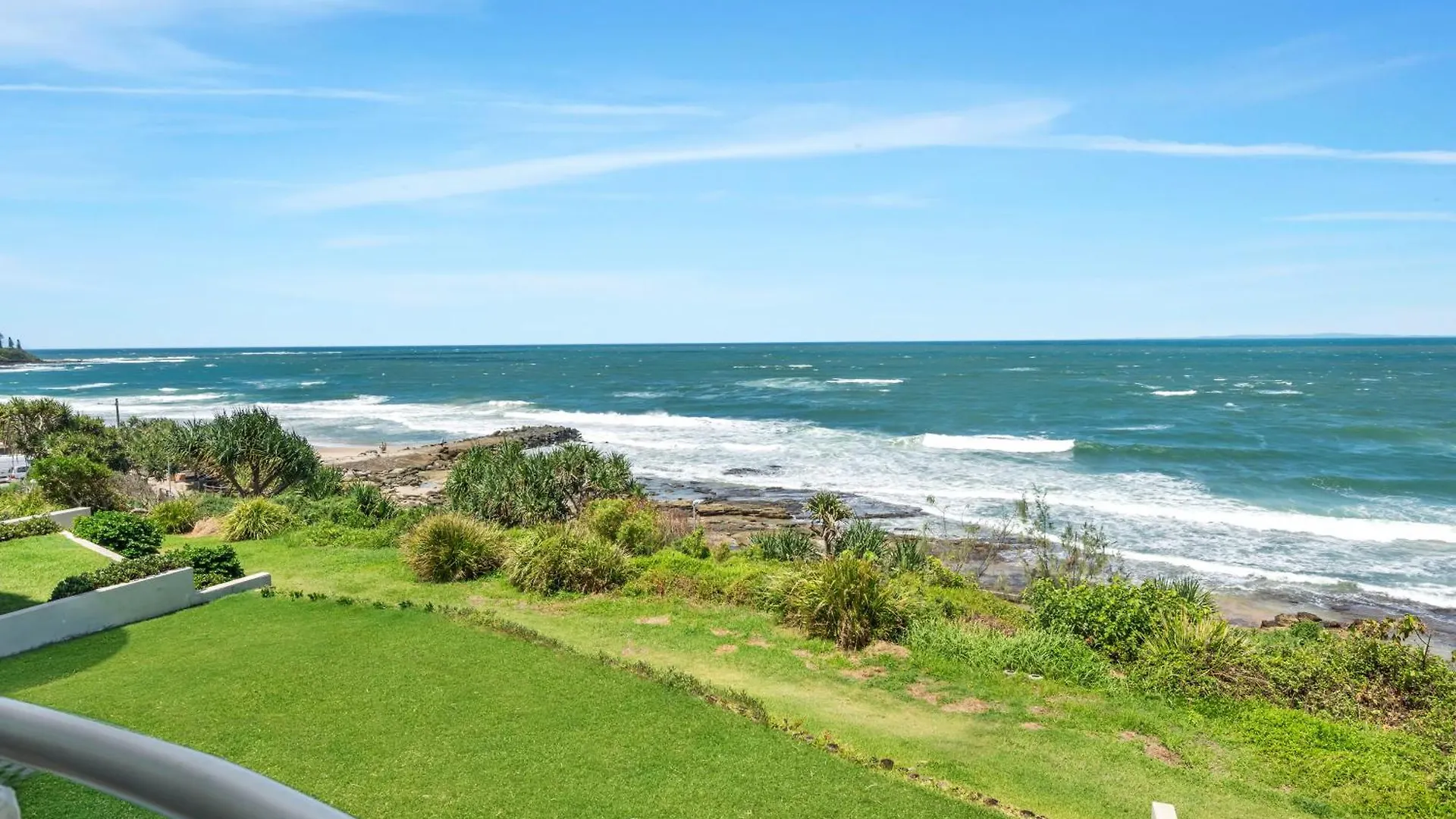 Rolling Surf Resort Caloundra